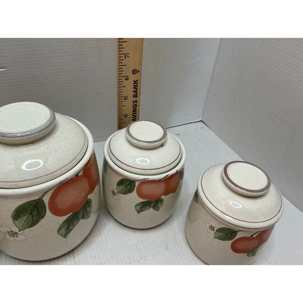 Mikasa Vintage Canister Set Fruit Panorama Country Classics 4pc Stoneware Cream